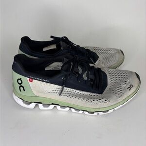 On Cloud Shoes Lace Up Casual Athletic Sneakers Women Sz 38.5 US 7.5 Gray Green